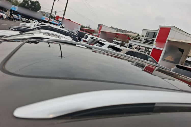 Used Volkswagen Tiguan L 2021 330TSI Automatic Two-Wheel Drive Smart Edition Roof
