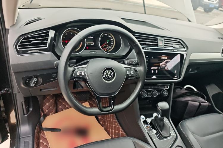 Used Volkswagen Tiguan L 2021 330TSI Automatic Two-Wheel Drive Smart Edition Steering Wheel