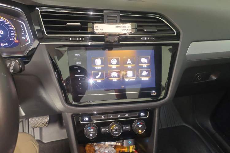 Used Volkswagen Tiguan L 2021 330TSI Automatic Two-Wheel Drive Smart Edition Audio And AC Panel