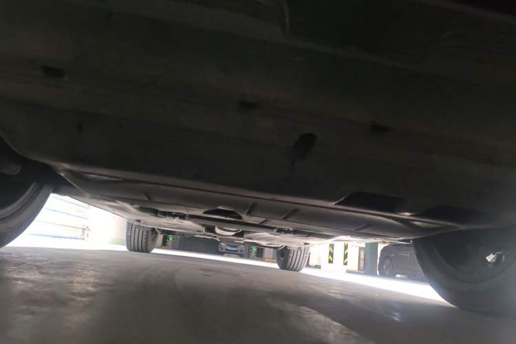 Used Volkswagen Tiguan L 2021 330TSI Automatic Two-Wheel Drive Smart Edition Chassis Front