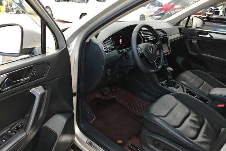 Used Volkswagen Tiguan L 2021 330TSI Automatic Two-Wheel Drive Smart Edition Driver Seat