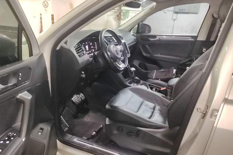 Used Volkswagen Tiguan L 2021 330TSI Automatic Two-Wheel Drive R-Line Flagship Edition Driver Seat