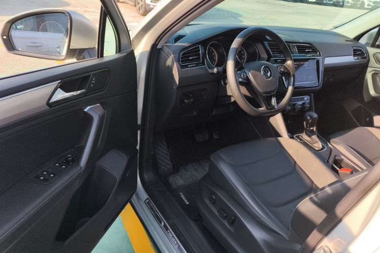 Used Volkswagen Tiguan L 2021 330TSI Automatic Two-Wheel Drive Smart Edition Driver Seat
