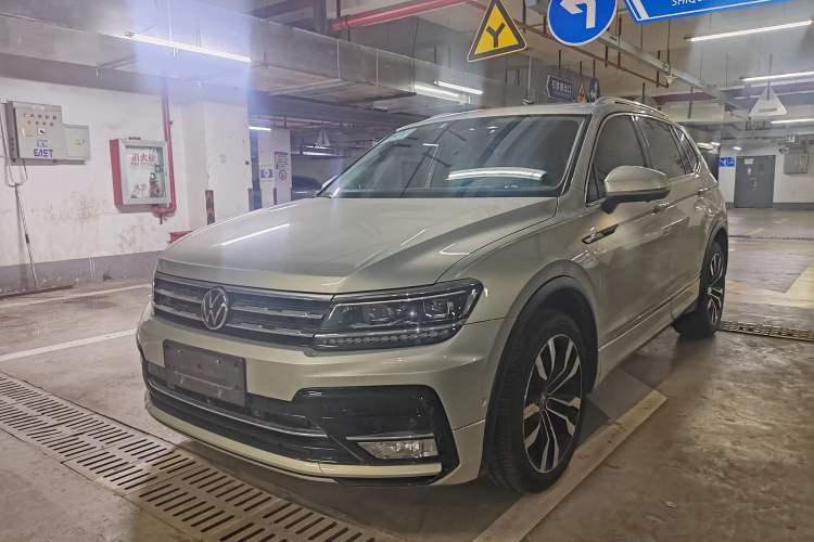Used Volkswagen Tiguan L 2021 330TSI Automatic Two-Wheel Drive R-Line Flagship Edition Guazi used car, China used car export, Used car for sale, Used  cars, Cheapest cars for sale