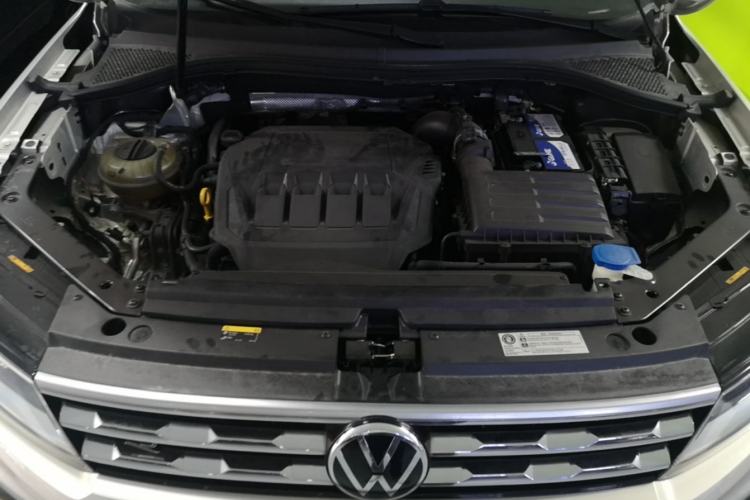 Used Volkswagen Tiguan L 2021 330TSI Automatic Two-Wheel Drive R-Line Enhanced Edition Engine Bay