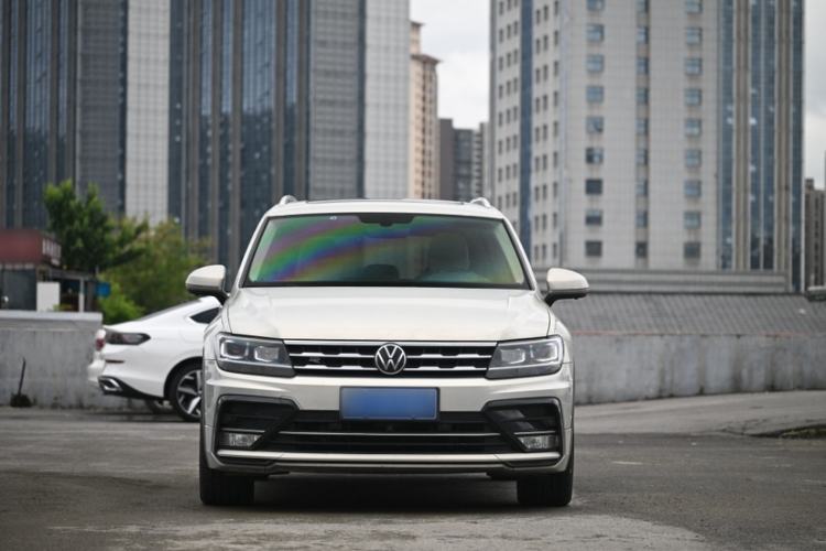 Used Volkswagen Tiguan L 2021 330TSI Automatic Two-Wheel Drive R-Line Enhanced Edition Exterior 1