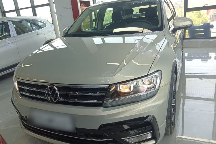 Used Volkswagen Tiguan L 2021 330TSI Automatic Two-Wheel Drive R-Line Enhanced Edition Front