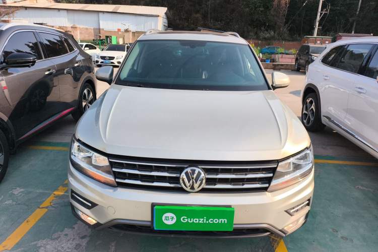 Used Volkswagen Tiguan L 2021 330TSI Automatic Two-Wheel Drive Smart Edition Front