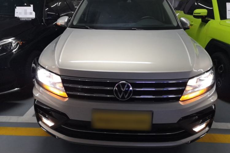 Used Volkswagen Tiguan L 2021 330TSI Automatic Two-Wheel Drive R-Line Enhanced Edition Front