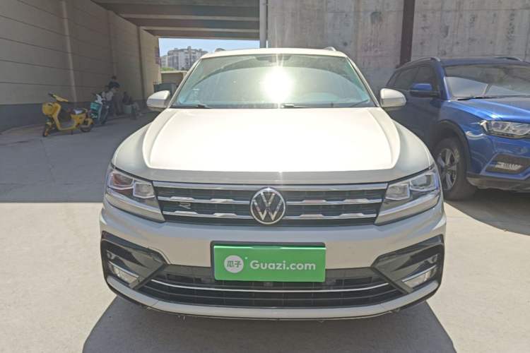 Used Volkswagen Tiguan L 2021 330TSI Automatic Two-Wheel Drive R-Line Enhanced Edition Front