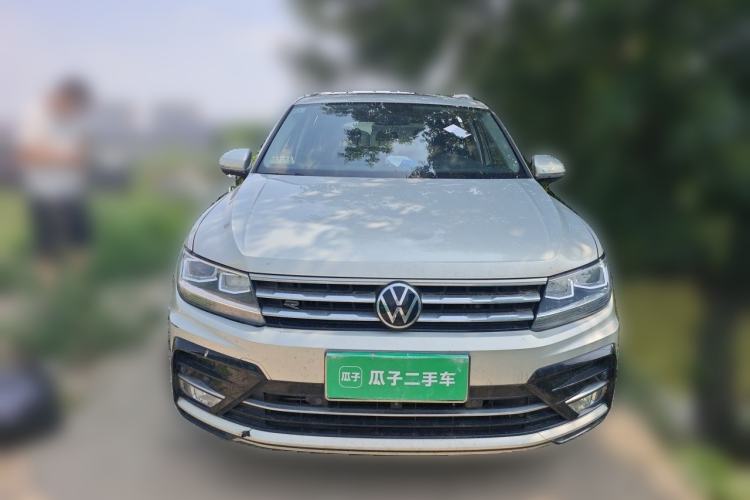 Used Volkswagen Tiguan L 2021 330TSI Automatic Two-Wheel Drive R-Line Enhanced Edition Front