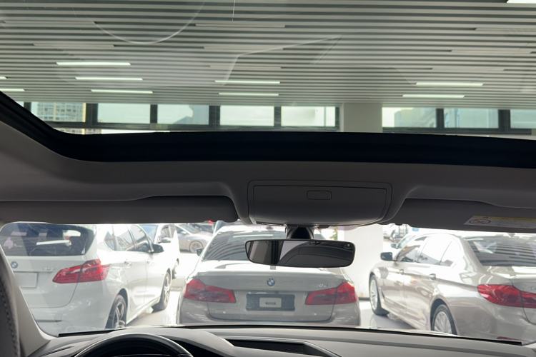 Used Volkswagen Tiguan L 2021 330TSI Automatic Two-Wheel Drive R-Line Enhanced Edition Headliner