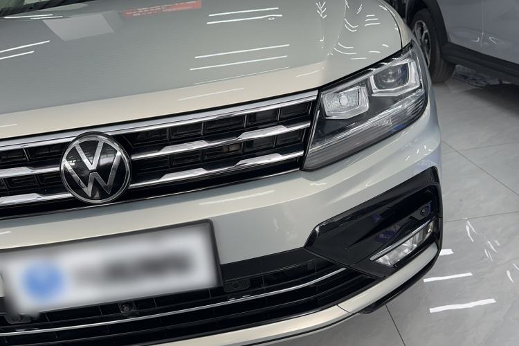 Used Volkswagen Tiguan L 2021 330TSI Automatic Two-Wheel Drive R-Line Enhanced Edition Left Front Headlight