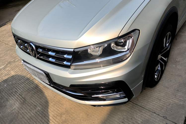 Used Volkswagen Tiguan L 2021 330TSI Automatic Two-Wheel Drive R-Line Enhanced Edition Left Front Headlight