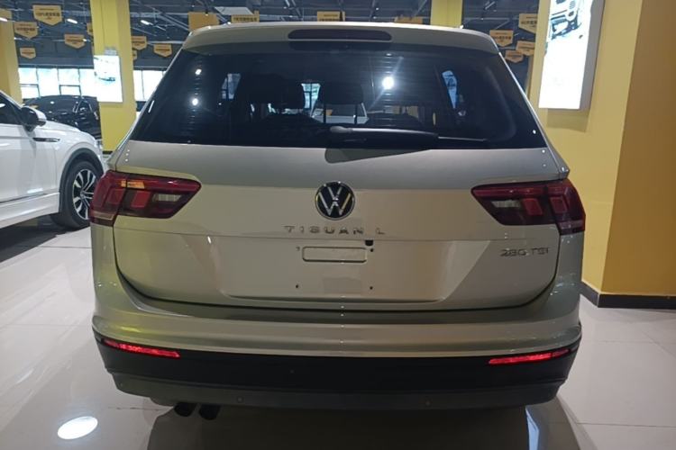 Used Volkswagen Tiguan L 2021 280TSI Automatic Two-Wheel Drive Comfort Edition – Low-Trim Version Rear