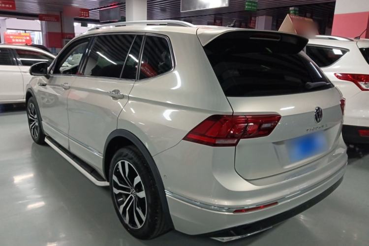 Used Volkswagen Tiguan L 2021 330TSI Automatic Two-Wheel Drive R-Line Enhanced Edition Rear Left 45 Deg