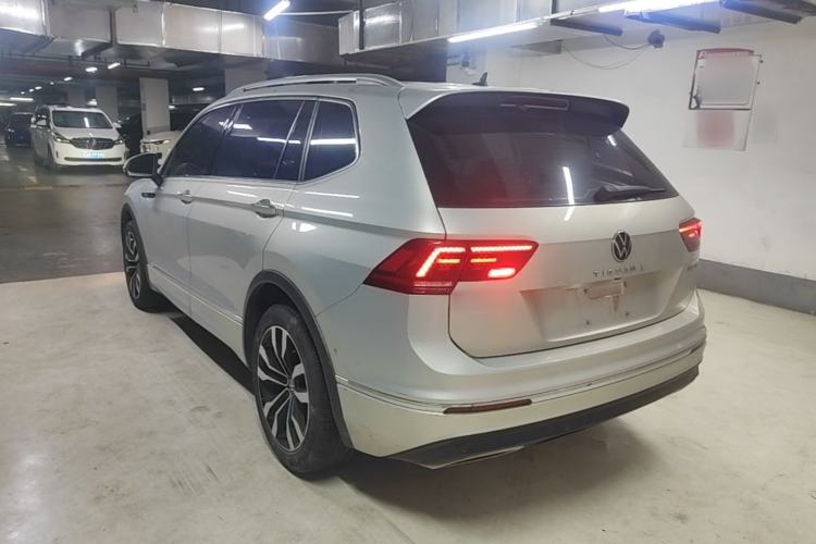 Used Volkswagen Tiguan L 2021 330TSI Automatic Two-Wheel Drive R-Line Flagship Edition Rear Left 45 Deg