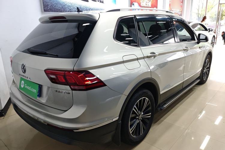 Used Volkswagen Tiguan L 2021 330TSI Automatic Two-Wheel Drive Smart Edition Rear Right 45 Deg