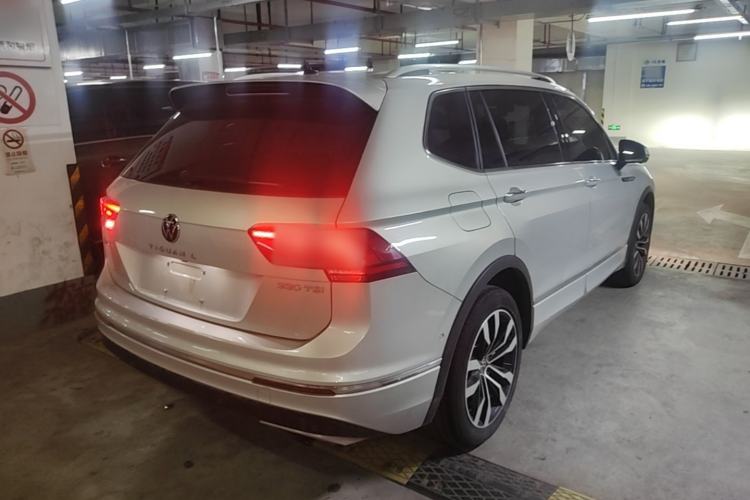 Used Volkswagen Tiguan L 2021 330TSI Automatic Two-Wheel Drive R-Line Flagship Edition Rear Right 45 Deg