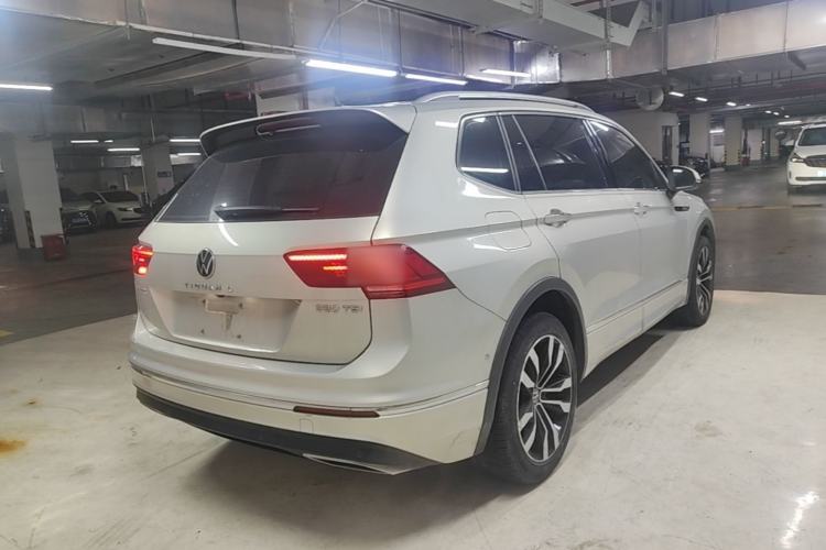 Used Volkswagen Tiguan L 2021 330TSI Automatic Two-Wheel Drive R-Line Flagship Edition Rear Right 45 Deg