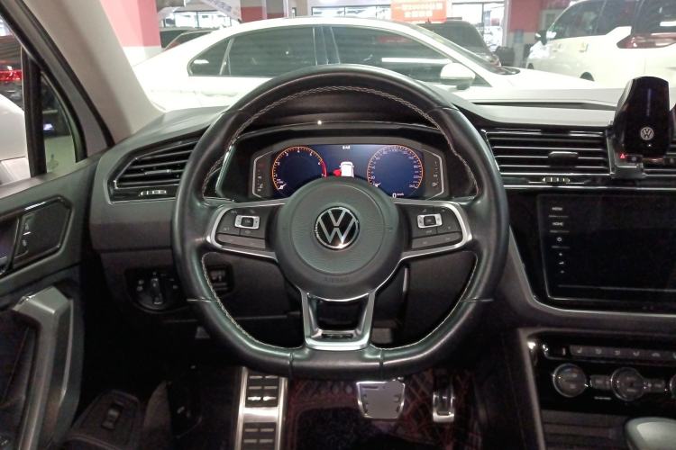 Used Volkswagen Tiguan L 2021 330TSI Automatic Two-Wheel Drive R-Line Enhanced Edition Steering Wheel