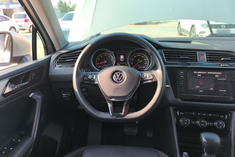 Used Volkswagen Tiguan L 2021 330TSI Automatic Two-Wheel Drive Smart Edition Steering Wheel