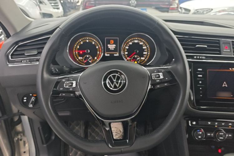 Used Volkswagen Tiguan L 2021 330TSI Automatic Two-Wheel Drive Smart Edition Steering Wheel