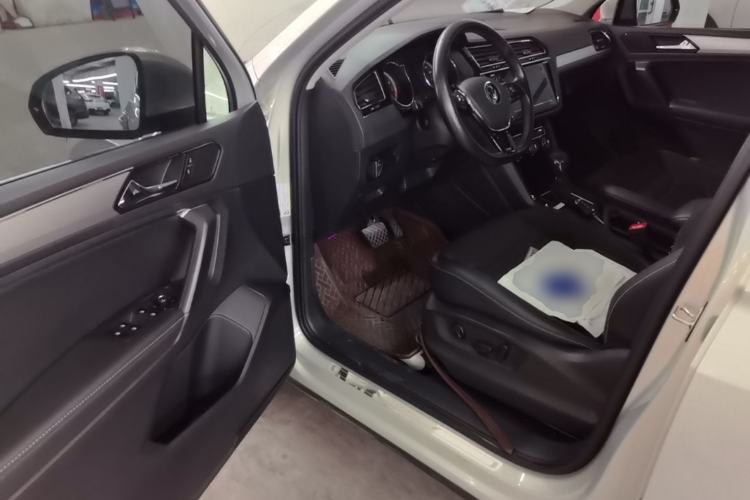Used Volkswagen Tiguan L 2021 330TSI Automatic Two-Wheel Drive Smart Edition Driver Seat