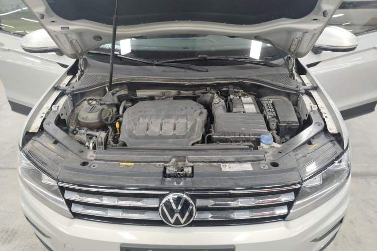 Used Volkswagen Tiguan L 2021 330TSI Automatic Two-Wheel Drive Smart Edition Engine Bay