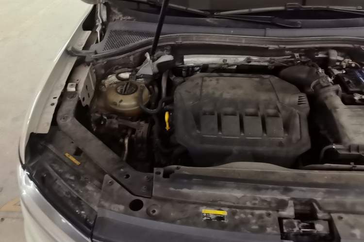 Used Volkswagen Tiguan L 2021 330TSI Automatic Two-Wheel Drive Smart Edition Engine Bay Right