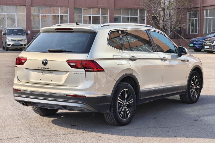 Used Volkswagen Tiguan L 2021 330TSI Automatic Two-Wheel Drive Smart Edition Exterior 3
