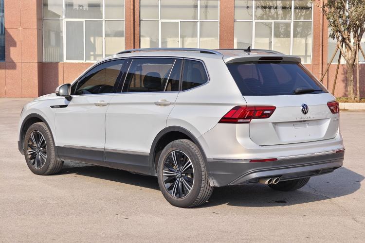 Used Volkswagen Tiguan L 2021 330TSI Automatic Two-Wheel Drive Smart Edition Exterior 5