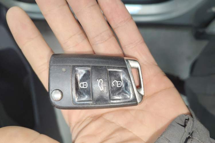 Used Volkswagen Tiguan L 2021 330TSI Automatic Two-Wheel Drive Smart Edition Interior 1