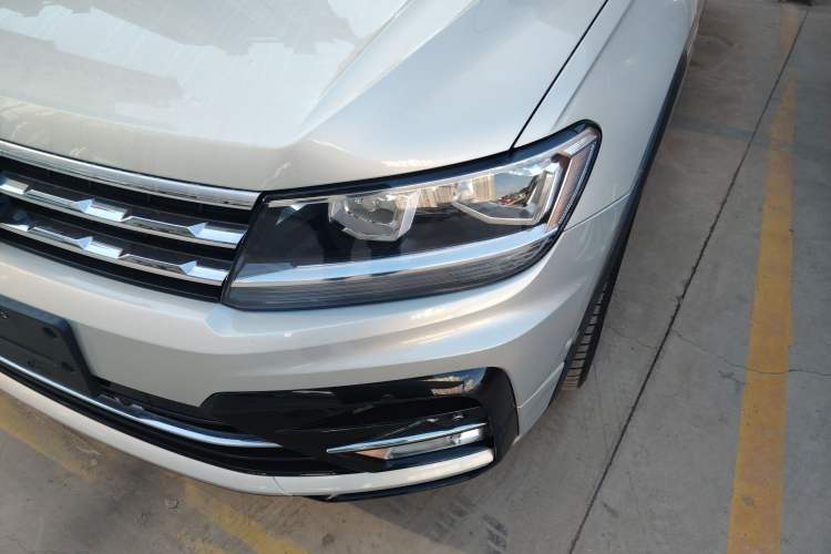 Used Volkswagen Tiguan L 2021 330TSI Automatic Two-Wheel Drive R-Line Enhanced Edition Left Front Headlight
