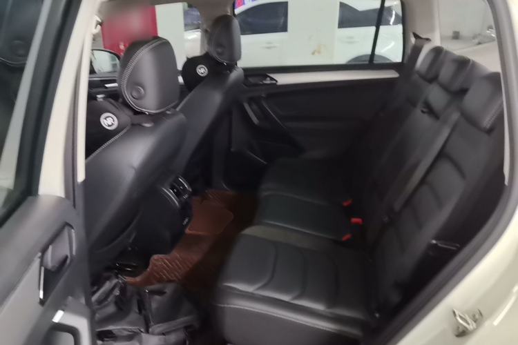 Used Volkswagen Tiguan L 2021 330TSI Automatic Two-Wheel Drive Smart Edition Left Rear Seat