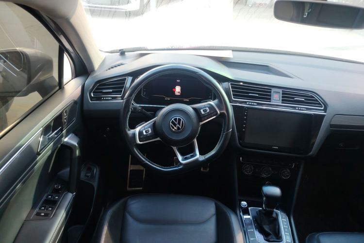 Used Volkswagen Tiguan L 2021 330TSI Automatic Two-Wheel Drive R-Line Enhanced Edition Steering Wheel