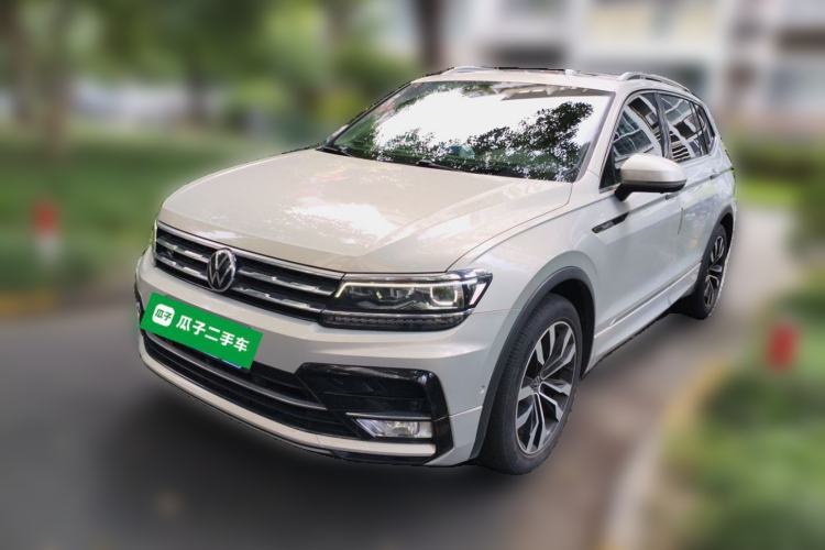 Used Volkswagen Tiguan L 2021 330TSI Automatic Two-Wheel Drive R-Line Flagship Edition Guazi used car, China used car export, Used car for sale, Used  cars, Cheapest cars for sale