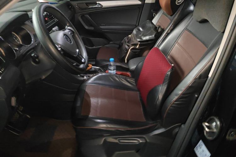 Used Volkswagen Tiguan L 2021 330TSI Automatic Two-Wheel Drive Comfort Edition Left Front Seat