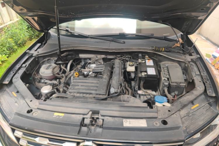 Used Volkswagen Tiguan L 2021 280TSI Automatic Two-Wheel Drive Smart Edition Engine Bay