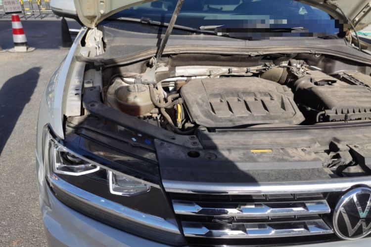 Used Volkswagen Tiguan L 2021 330TSI Automatic Two-Wheel Drive R-Line Enhanced Edition Engine Bay Right