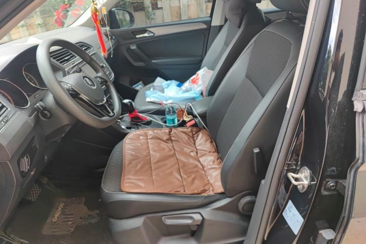 Used Volkswagen Tiguan L 2021 280TSI Automatic Two-Wheel Drive Smart Edition Left Front Seat