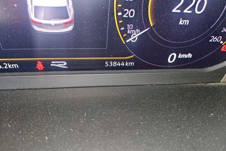 Used Volkswagen Tiguan L 2021 330TSI Automatic Two-Wheel Drive R-Line Enhanced Edition Odometer Close Up