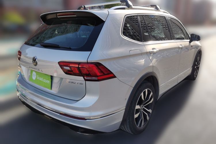 Used Volkswagen Tiguan L 2021 330TSI Automatic Two-Wheel Drive R-Line Enhanced Edition Rear Right 45 Deg