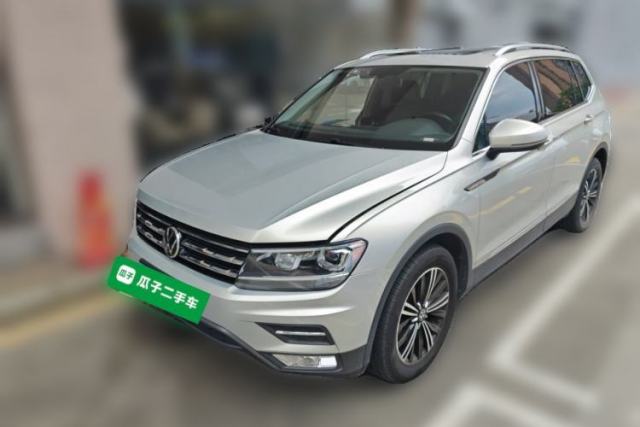 Used Volkswagen Tiguan L 2021 330TSI Automatic Two-Wheel Drive Smart Edition