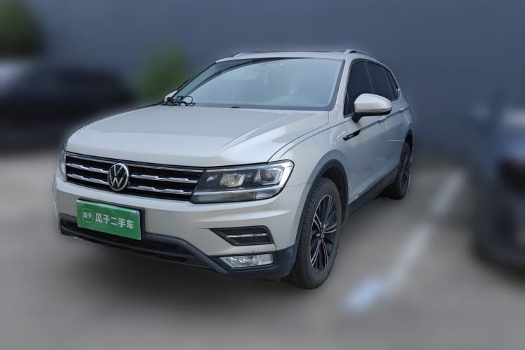 Used Volkswagen Tiguan L 2021 330TSI Automatic Two-Wheel Drive Smart Edition Guazi used car, China used car export, Used car for sale, Used  cars, Cheapest cars for sale