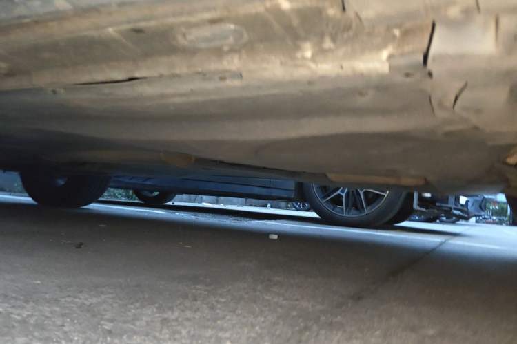 Used Volkswagen Tiguan L 2021 330TSI Automatic Two-Wheel Drive Smart Edition Chassis Front Right