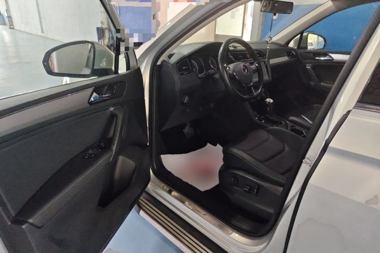 Used Volkswagen Tiguan L 2021 330TSI Automatic Two-Wheel Drive Smart Edition Driver Seat
