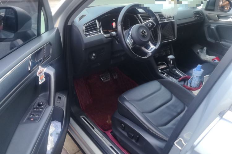 Used Volkswagen Tiguan L 2021 330TSI Automatic Two-Wheel Drive R-Line Enhanced Edition Driver Seat