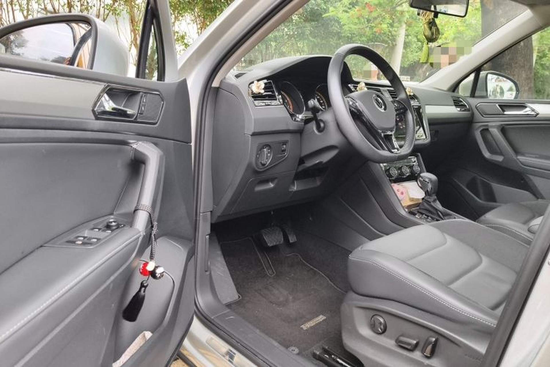Used Volkswagen Tiguan L 2021 330TSI Automatic Two-Wheel Drive Smart Edition Driver Seat