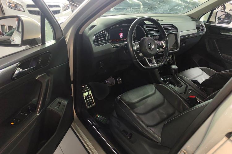 Used Volkswagen Tiguan L 2021 330TSI Automatic Two-Wheel Drive R-Line Flagship Edition Driver Seat